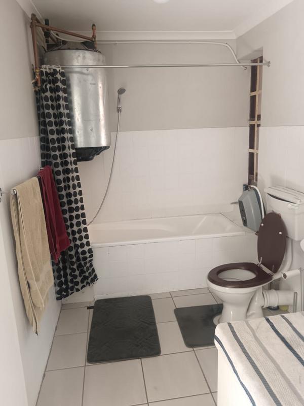 To Let 2 Bedroom Property for Rent in Windsor Park Western Cape